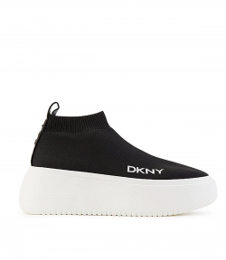 Mada Slip On Black Sneaker