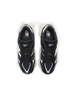 9060 New Balance Medium Black Moyen Sneakers